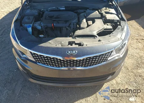 2017 Kia Optima Ex z USA, uszkodzony, nr VIN 5XXGU4L3XHG153088
